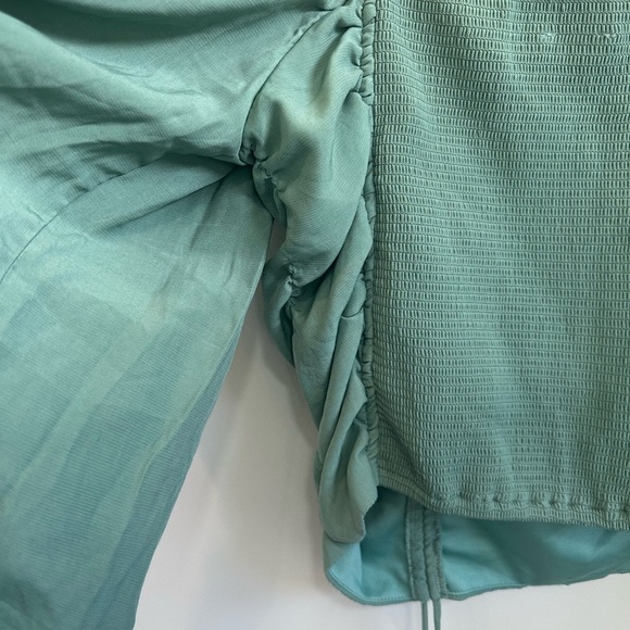 Fashion Nova Elegant Teal Women's Top Large NWT - Picture 8 of 13